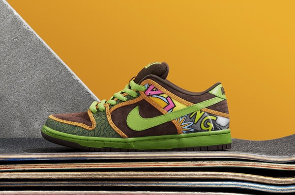 Nike SB x De La Soul Dunk