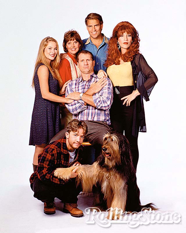 O’Neill (centro) e a turma de Um Amor de Família.