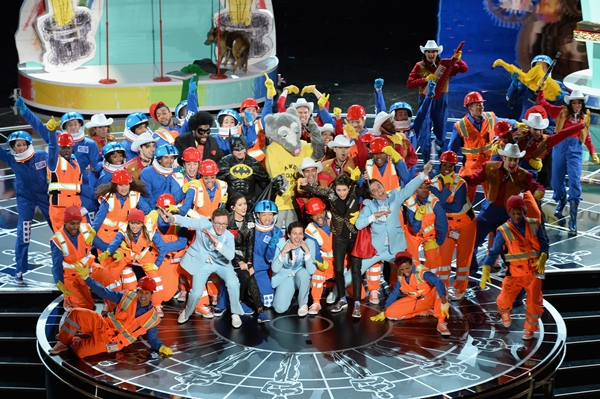 Tegan and Sara e The Lonely Island