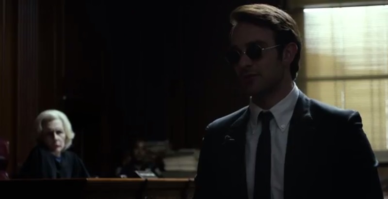 Ator Charlie Cox como Matt Murdock