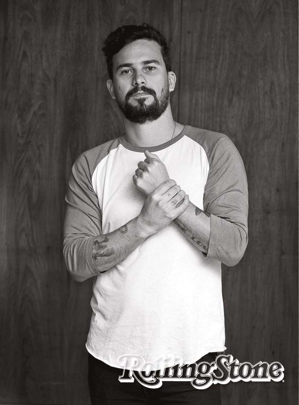 Sem Fronteiras  Guga Ketzer atua como diretor de criação do projeto.