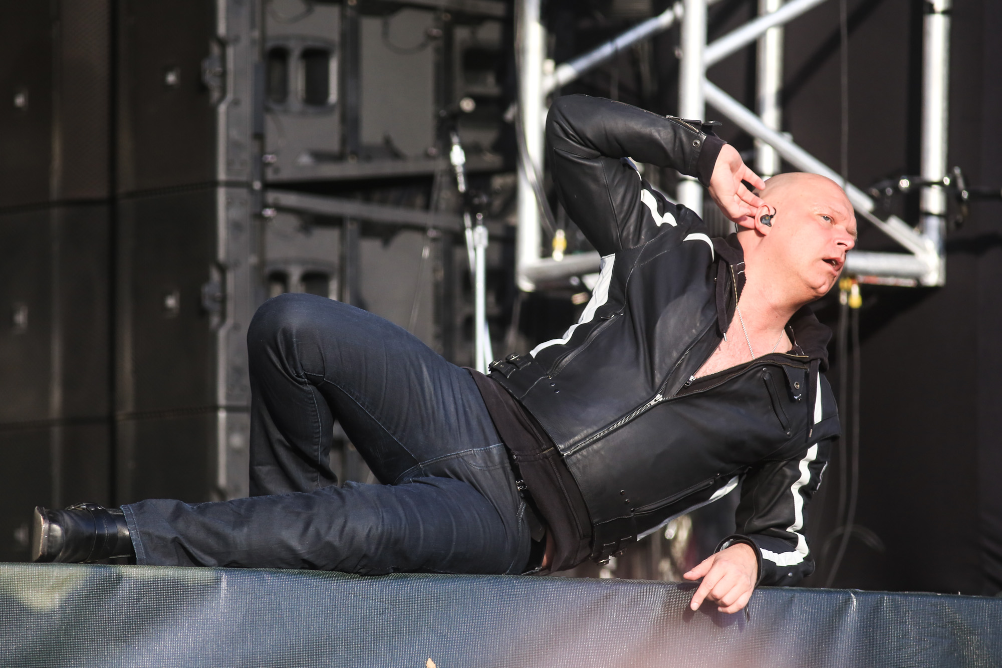 Unisonic no Monsters of Rock 2015