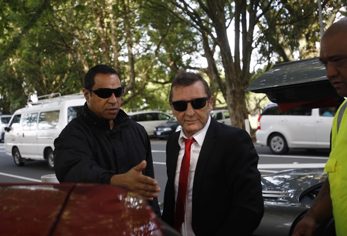 Phil Rudd em Tauranga, Nova Zelândia.