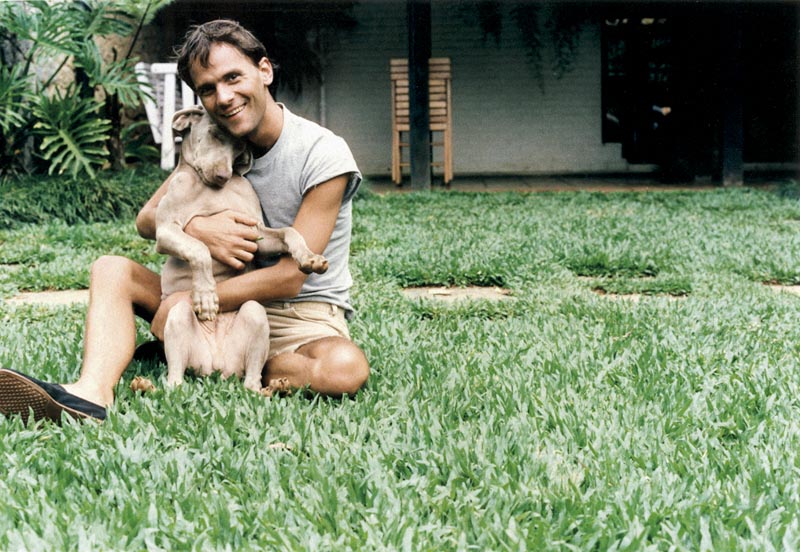 O cantor foi um dos primeiros artistas a enfrentar a doença sem máscaras