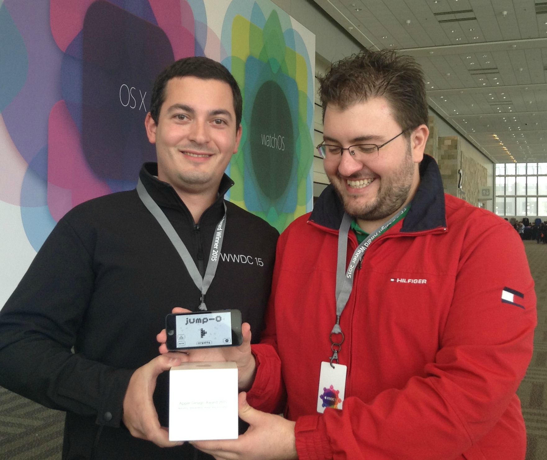 Gabriel Rocha e Victor Giménez , criadores do jogo