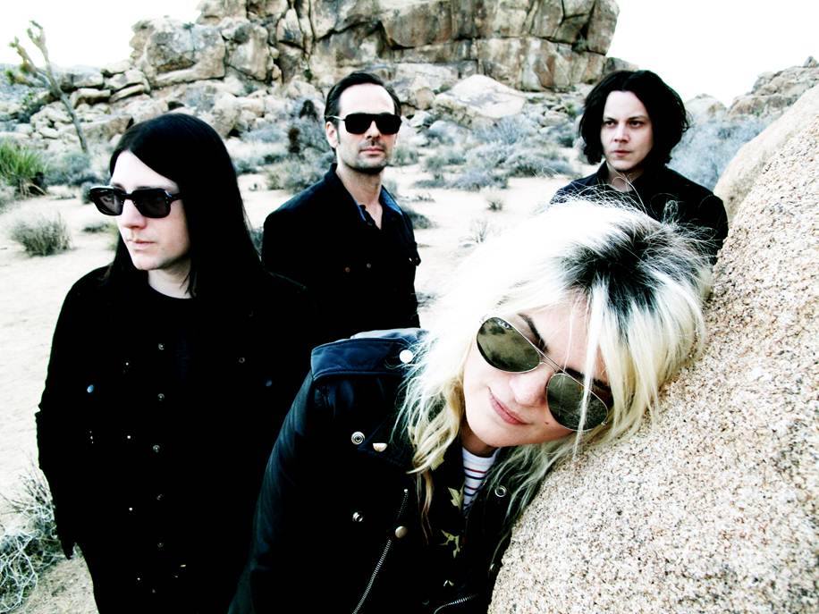 Integrantes do grupo Dead Weather.