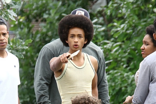 Jaden Smith durante as filmagens de The Get Dwon