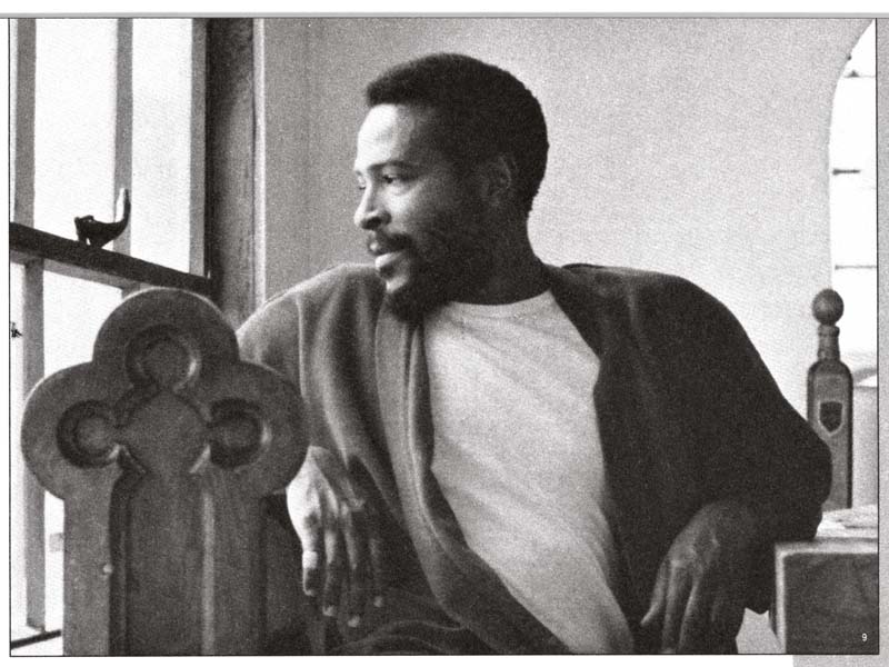 Marvin Gaye fica contemplativo