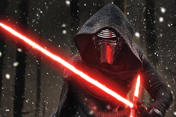 Vilão Kylo Ren, interpretado por Adam Driver, em Star Wars: Episódio VII - O Despertar da Força