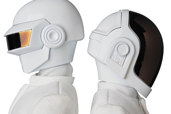 Bonecos personalizados da dupla Daft Punk