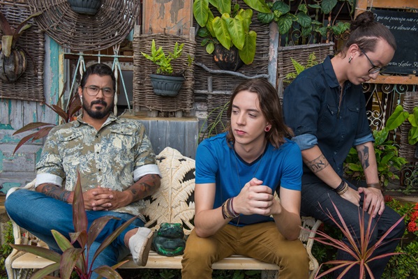 Thiago Pádua, Victor Hugo e Ícaro Reis, do Sarina