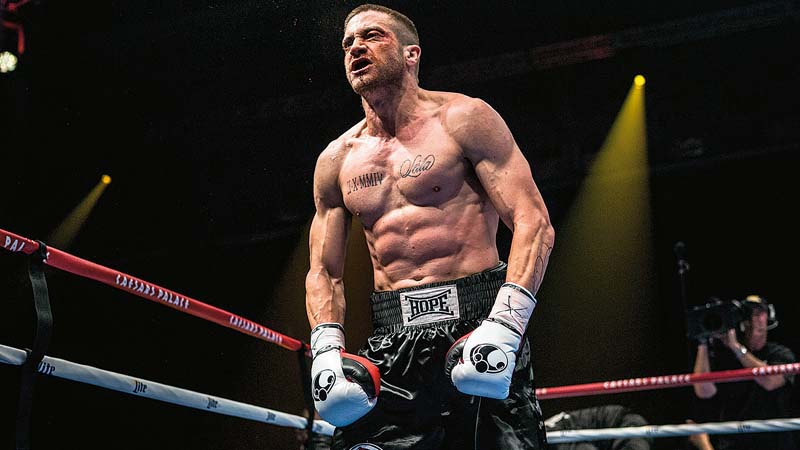 SANGUE E SUOR  Gyllenhaal sofre dores físicas e psicológicas em Nocaute