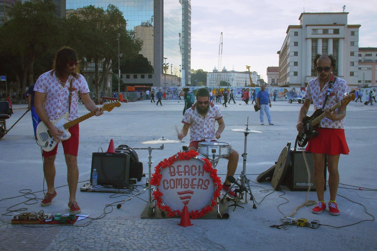 O grupo de rua carioca Beach Combers