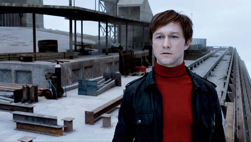 Gordon-Levitt se prepara para uma proeza.