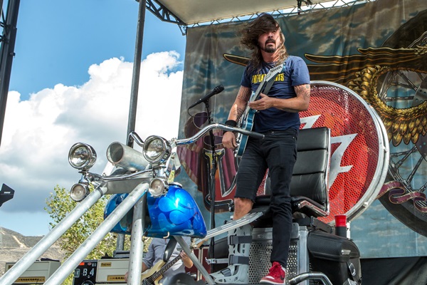 Dave Grohl, do Foo Fighters.