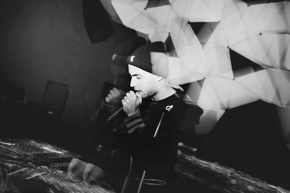 O músico Pional, que se apresenta como DJ no SónarClub, do Sonar São Paulo 2015