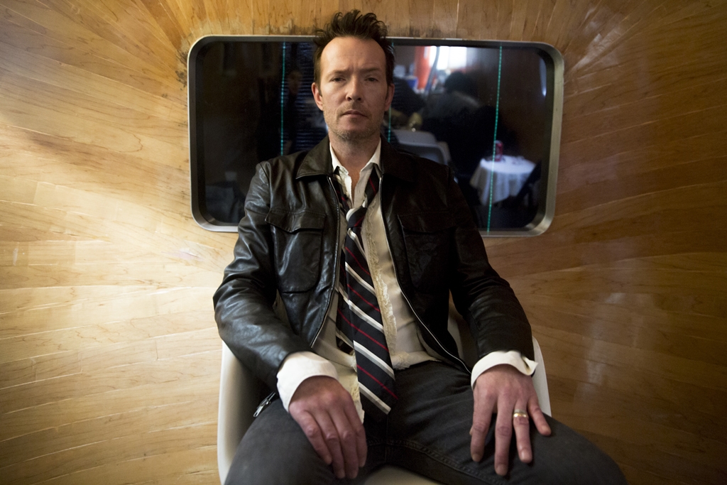 Scott Weiland, ex-vocalista de Stone Temple Pilots e Velvet Revolver