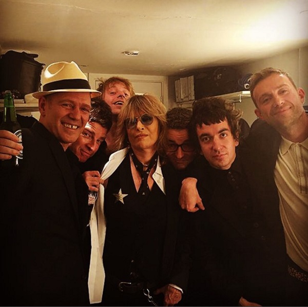Noel Gallagher e Damon Albarn em show tributo ao baixista Paul Simonon, ex-The Clash