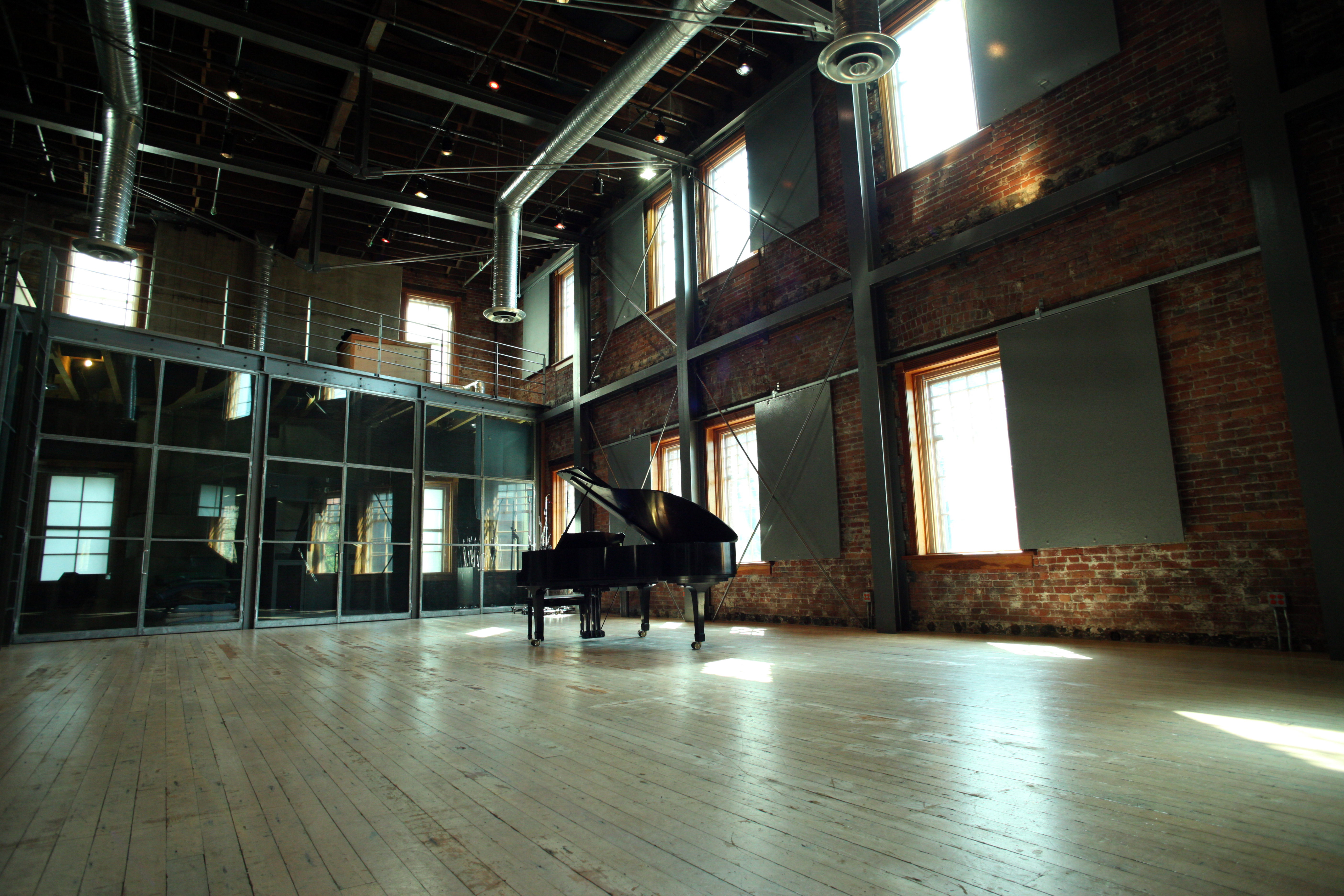 Converse - Estúdios - The Warehouse Studio