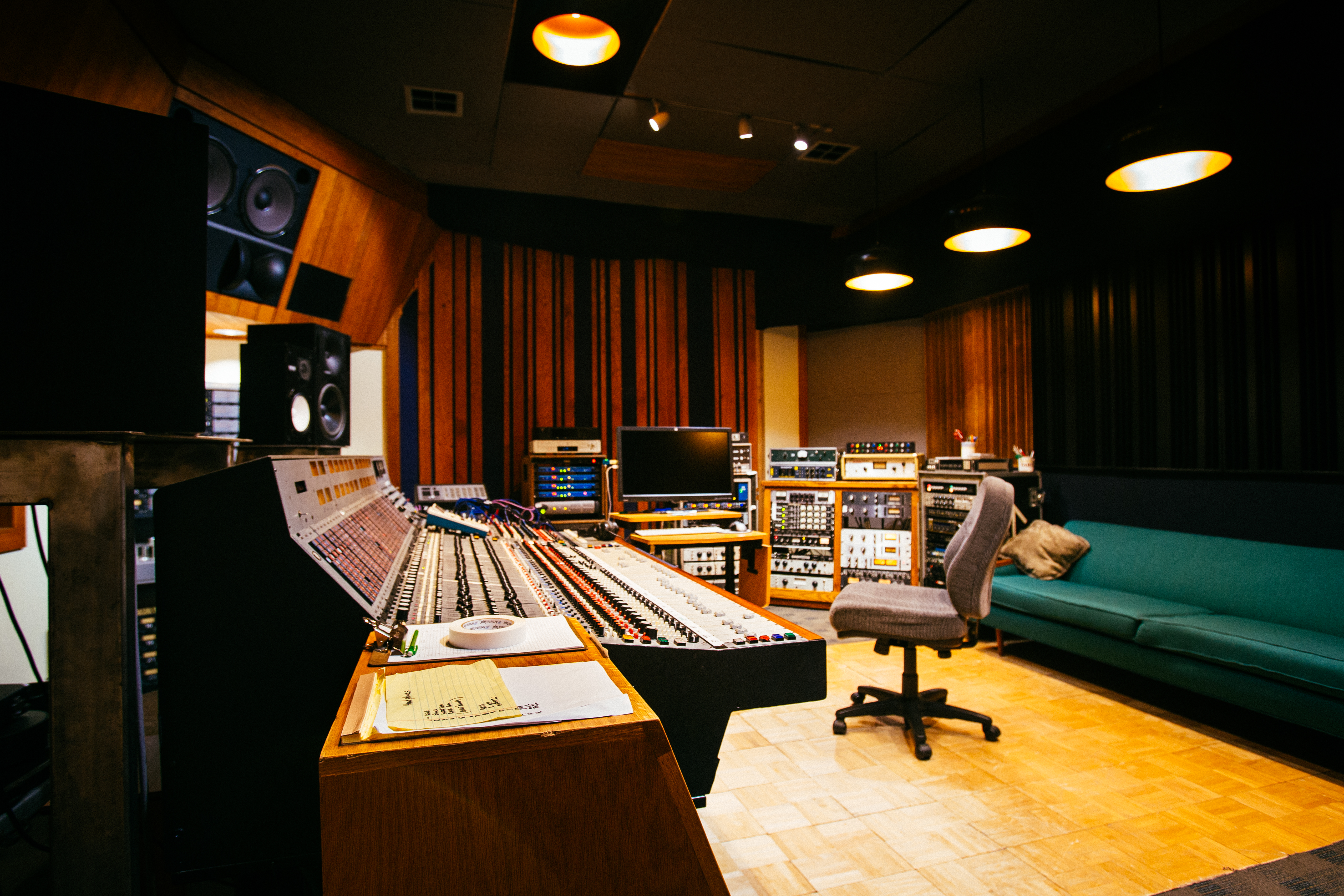 Converse - Estúdios - Avast Recording