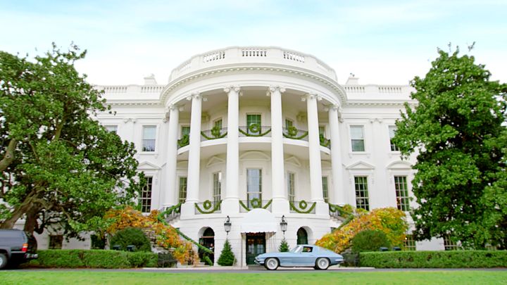 Comedians in Cars Getting Coffee - Obama