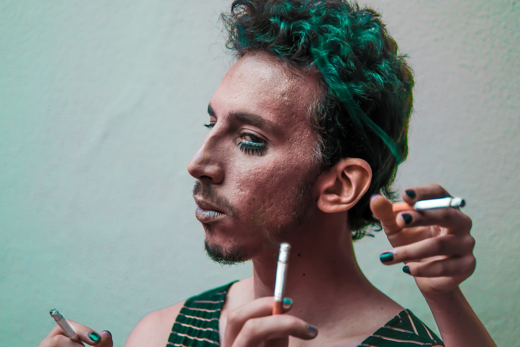 O cantor e compositor Rafael Castro