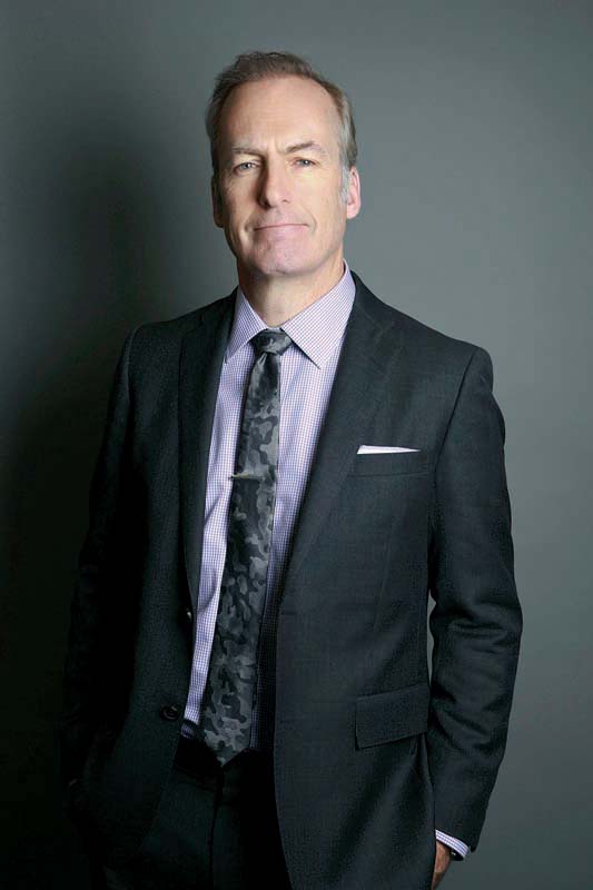 AMBÍGUO
Odenkirk continua o cabo de guerra pela moral de Jimmy/ Saul na série