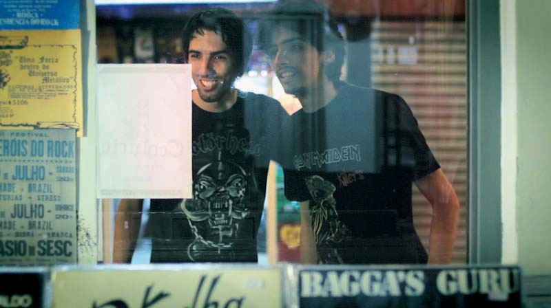 METAL NA TELA
Filme de Micka tem porção encenada por Hesley Borragini e Luiz Marchioro