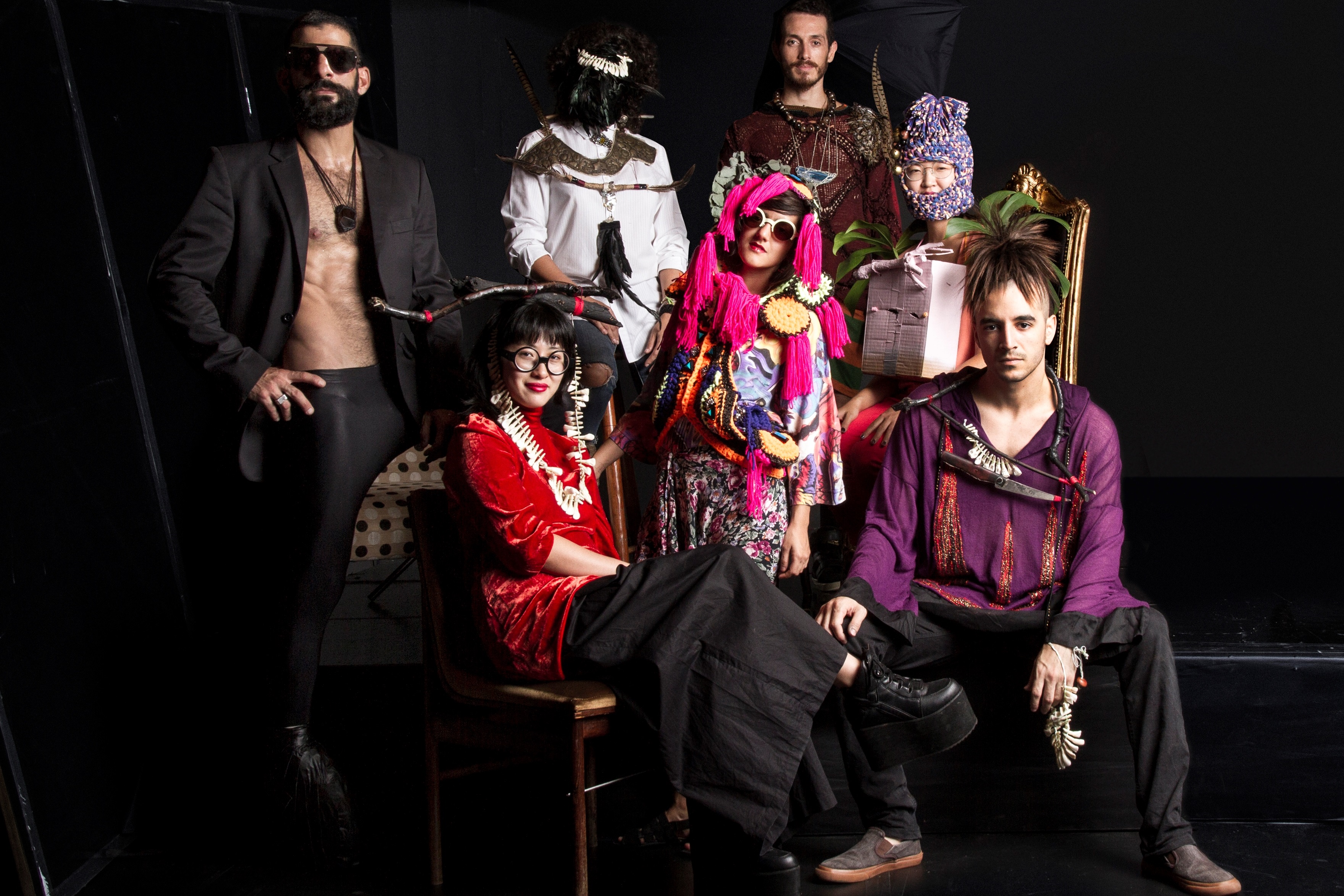 Os estilistas Fause Haten, Fernanda Yamamoto e Karlla Girotto são alguns dos nomes que integram o projeto.