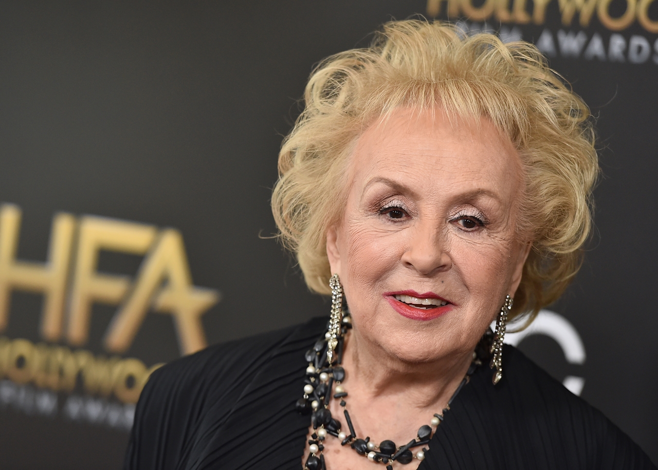 A atriz Doris Roberts durante o Hollywood Film Awards, na Califórnia, Estados Unidos, em novembro de 2015