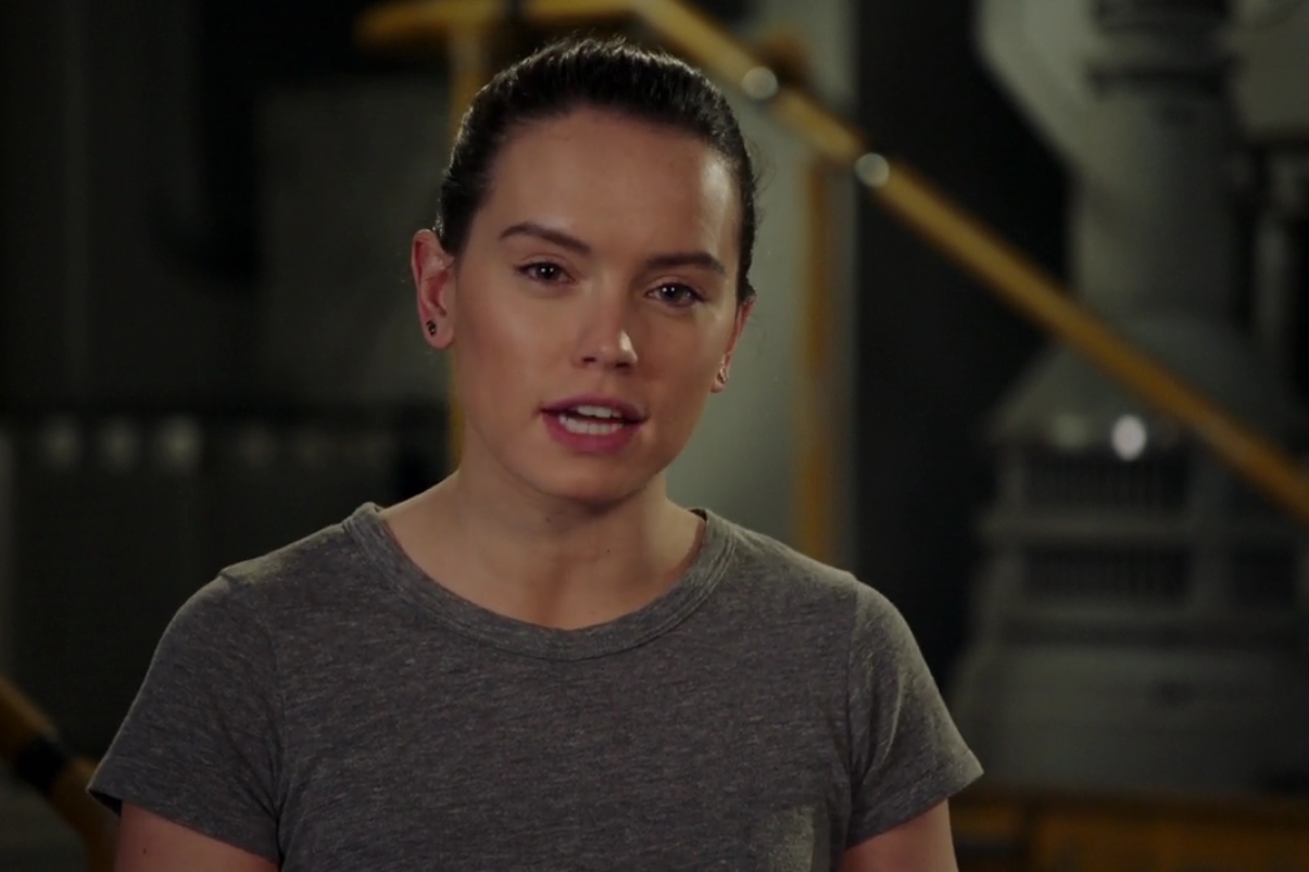 Daisy Ridley, a Rey de O Despertar da Força em vídeo desejando feliz Star Wars Day aos fãs da franquia