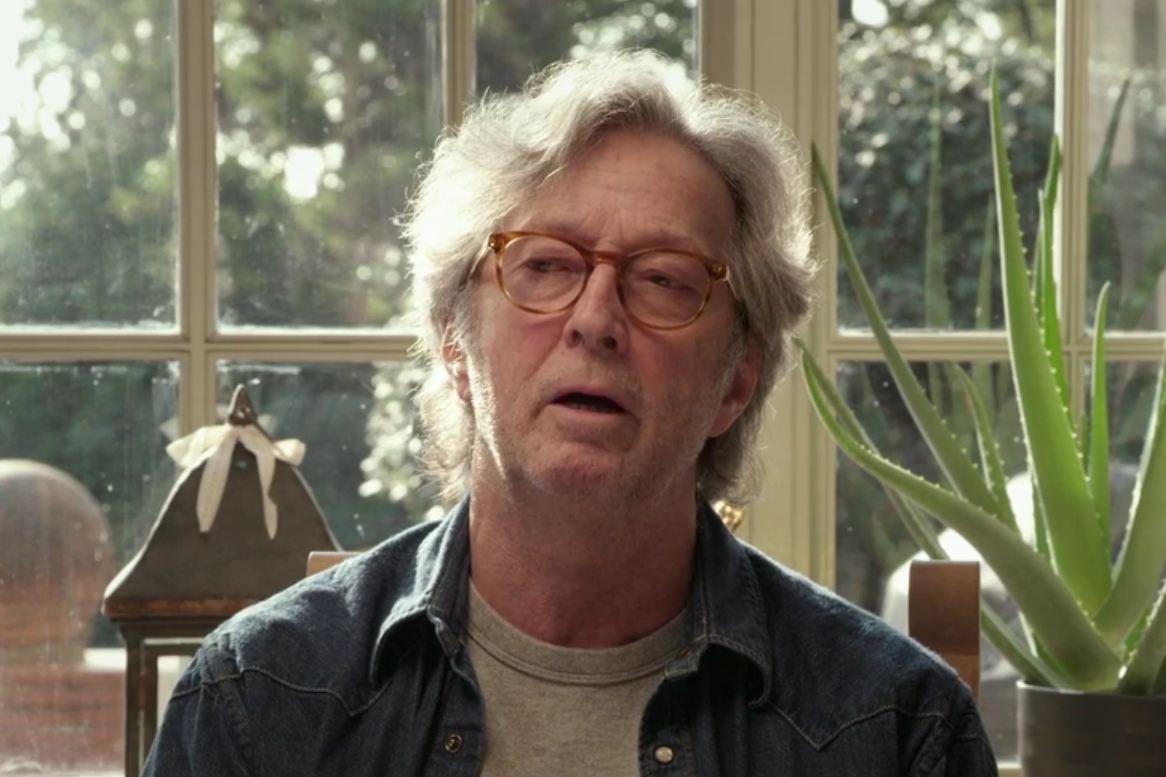 Eric Clapton durante entrevista em vídeo sobre o disco I Still Do