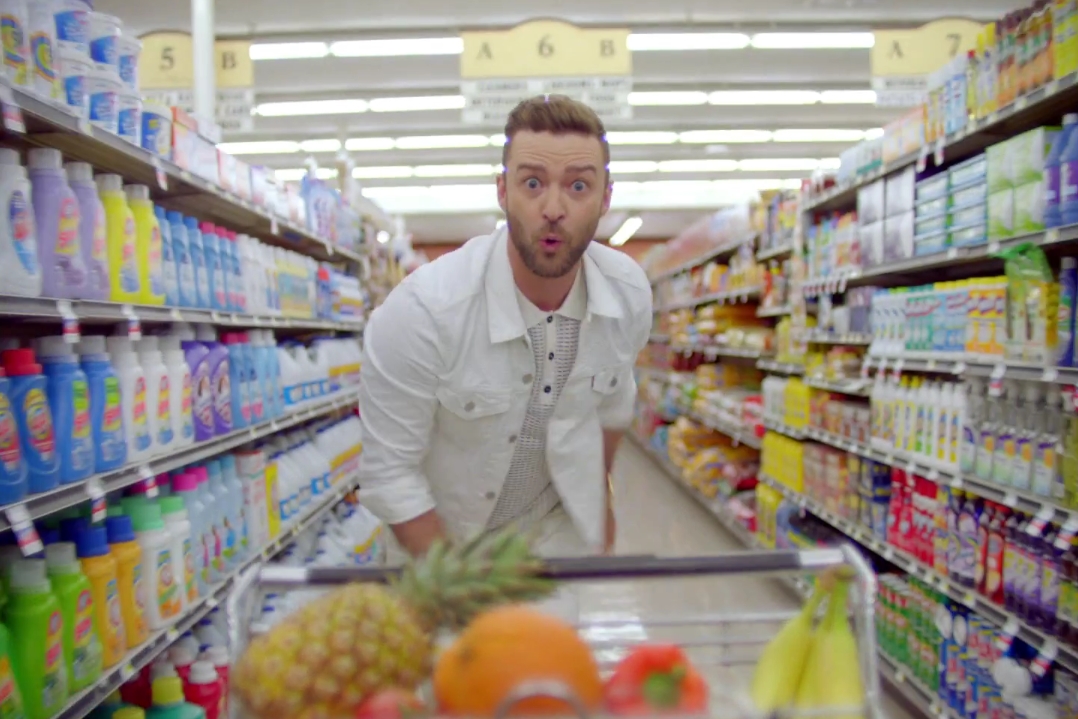 Justin Timberlake no clipe de “Can't Stop the Feeling”