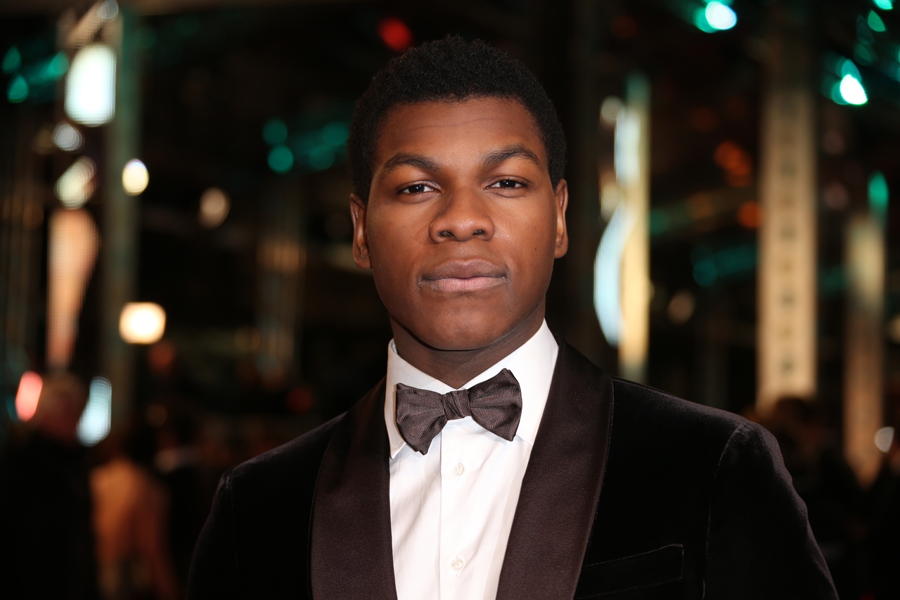 O ator John Boyega, de Star Wars: O Despertar da Força