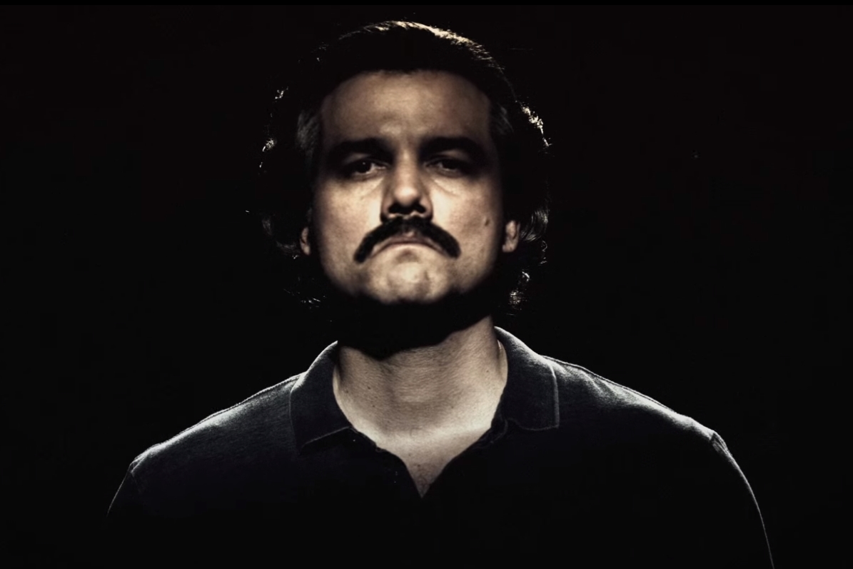 Wagner Moura como o narcotraficante Pablo Escobar em cena de teaser da segunda temporada da série Narcos
