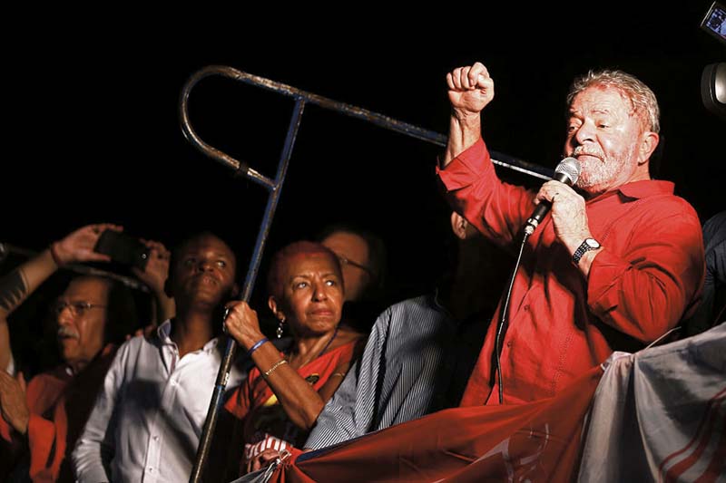 Tragédia à Brasileira