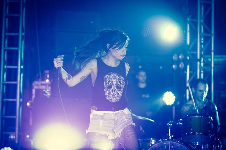 Pitty durante show da turnê Setevidas