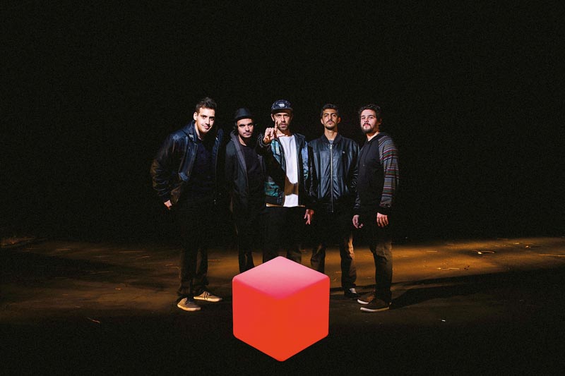 (Da esq. para a dir.) Carazzatto, Penna, Costa, Atta e Virmond: jornada dupla em nome da música