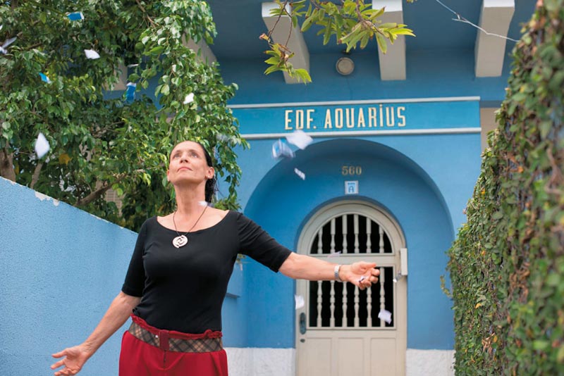 na LutaSonia Braga estrela o aguardado longa nacional Aquarius