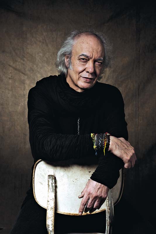 Ao TrabalhoErasmo em foto recente: ativo e criativo