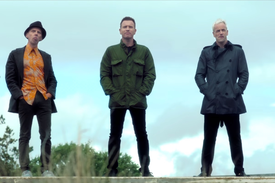 Cena de um teaser de T2, a sequência de Trainspotting — Sem Limites (1996)