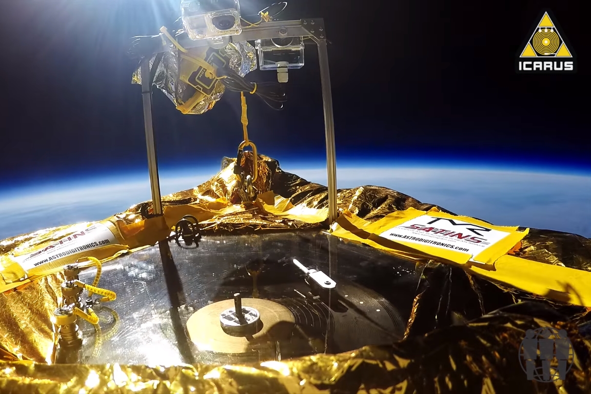 Cena do vídeo do lançamento da Icarus Craft, vitrola "espacial" da Third Man Records, gravadora de Jack White