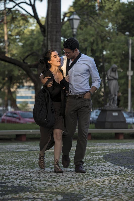 Beatriz (Marjorie Estiano) e Maurício (Cauã Reymond): apaixonados na minissérie Justiça