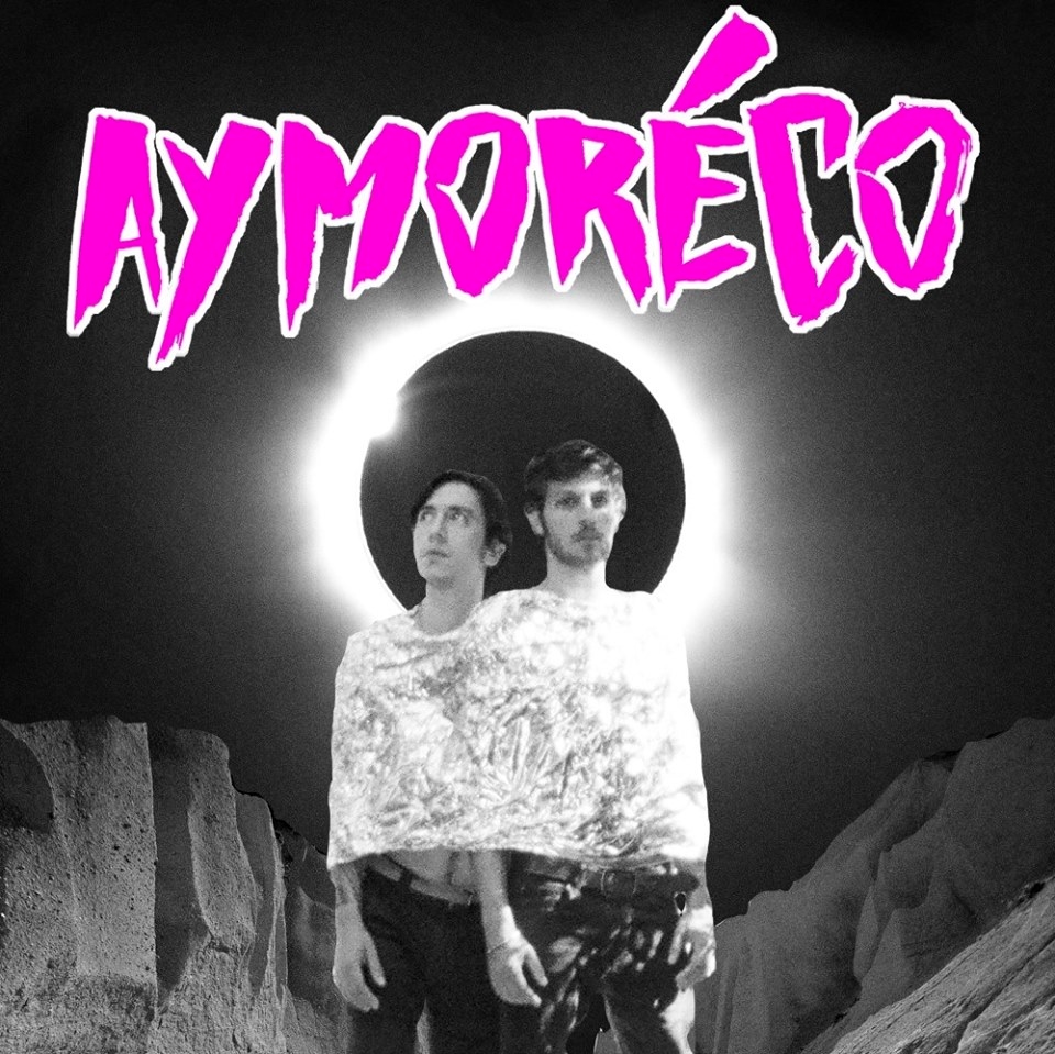 Aymoréco, banda formada por Chay Suede e Diogo Strausz