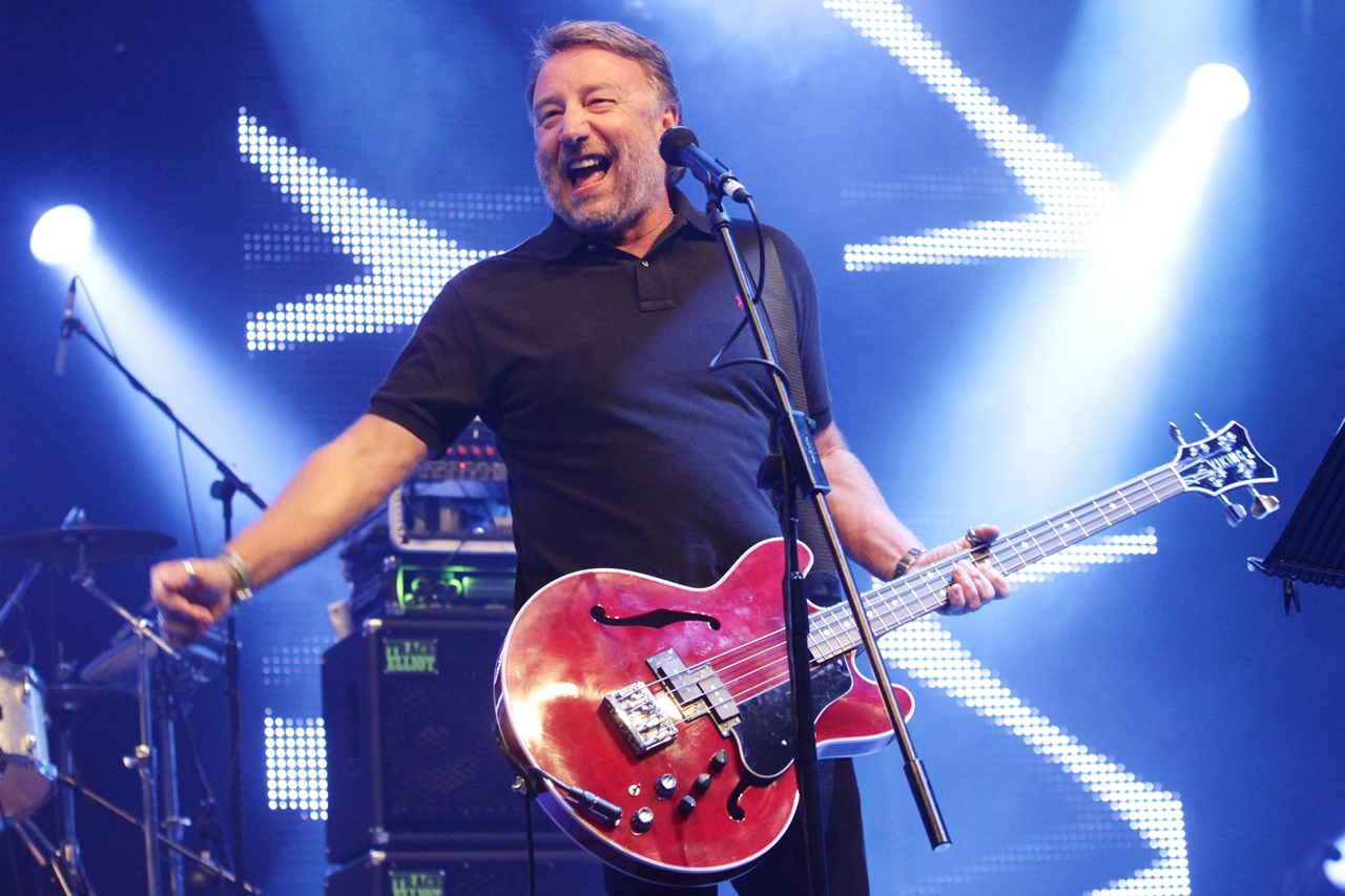 O baixista Peter Hook, ex-Joy Division e New Order