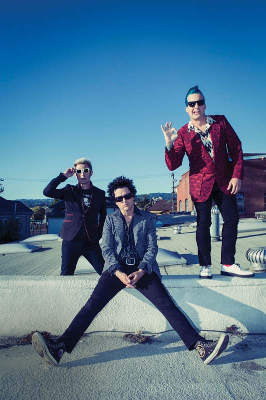 Mike Dirnt, Billie Joe Armsrtong e Tré Cool