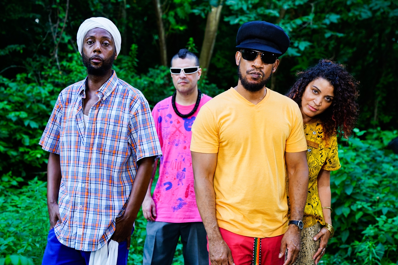 O coletivo Brookzill!, formado por Paul, Brandão, Newkirk e Ladybug