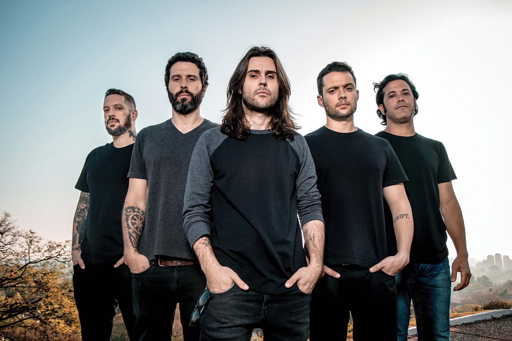 Far From Alaska e Ego Kill Talent playlist