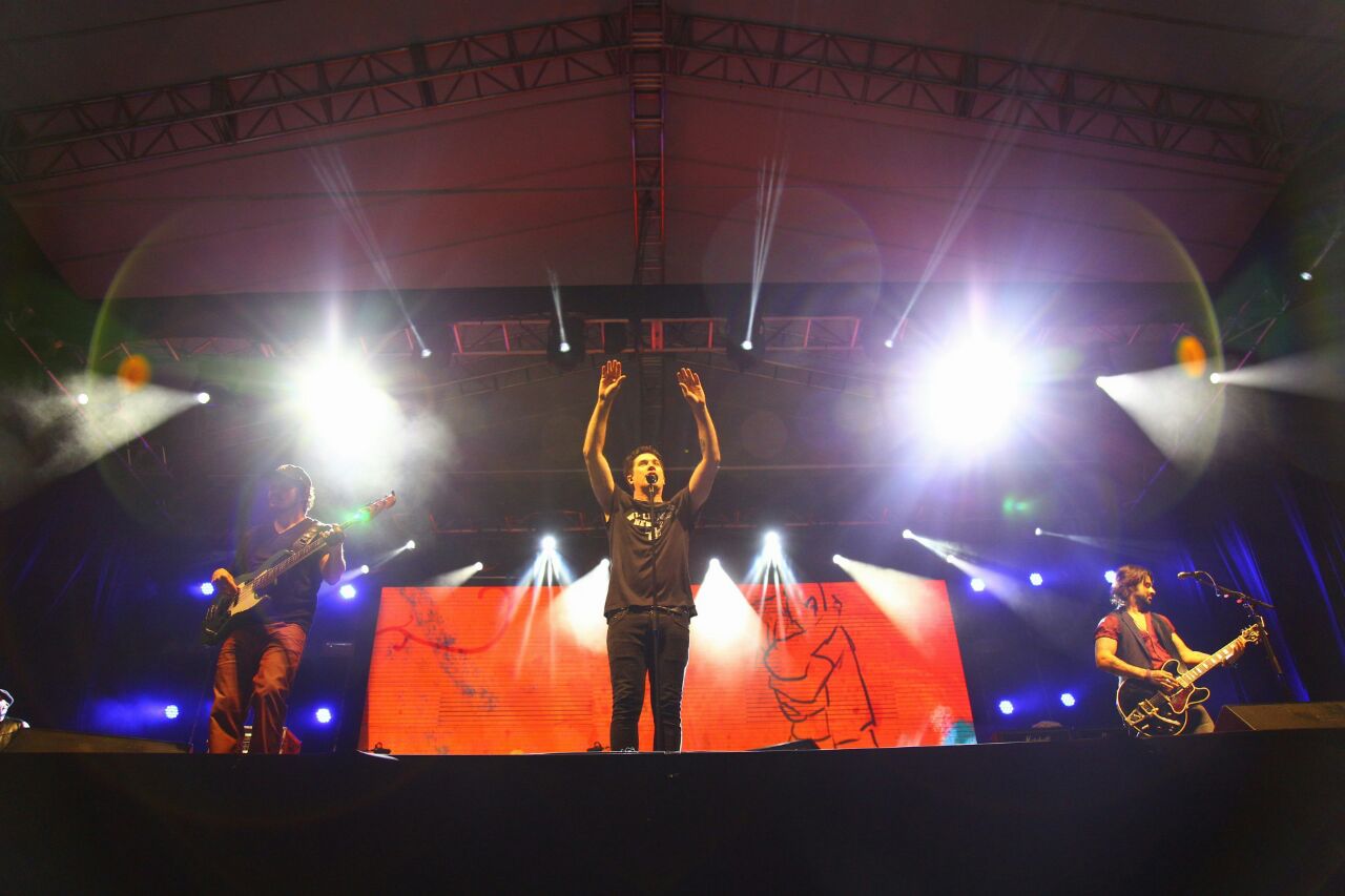 Jota Quest - Rolling Stone Music & Run