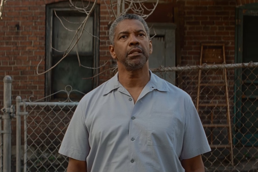 Denzel Washington na adaptação cinematográfica de Fences, peça de August Wilson